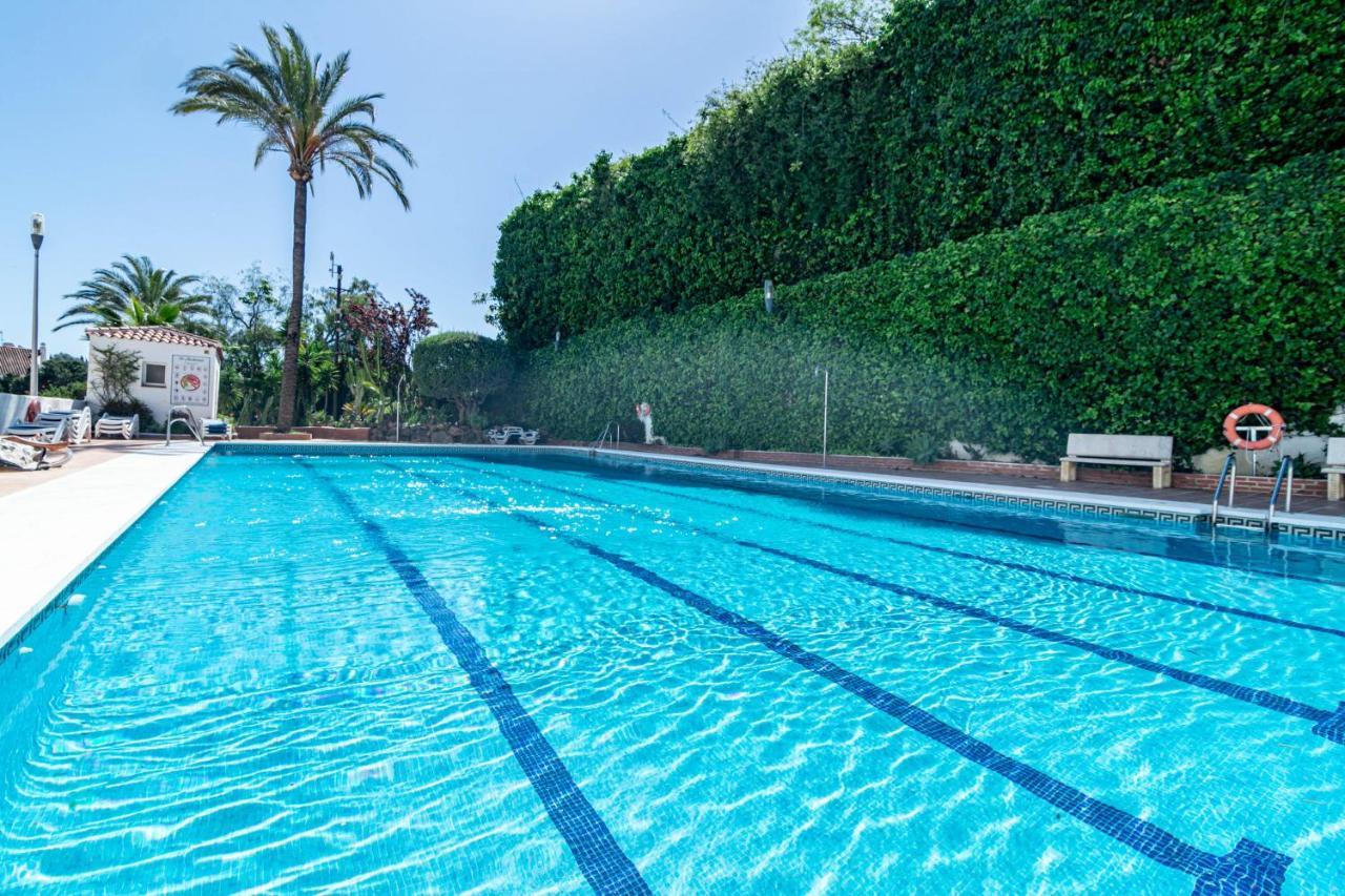 Modern 3 Bedroom In With A Heated Pool Close To Puerto Banus * Marbella