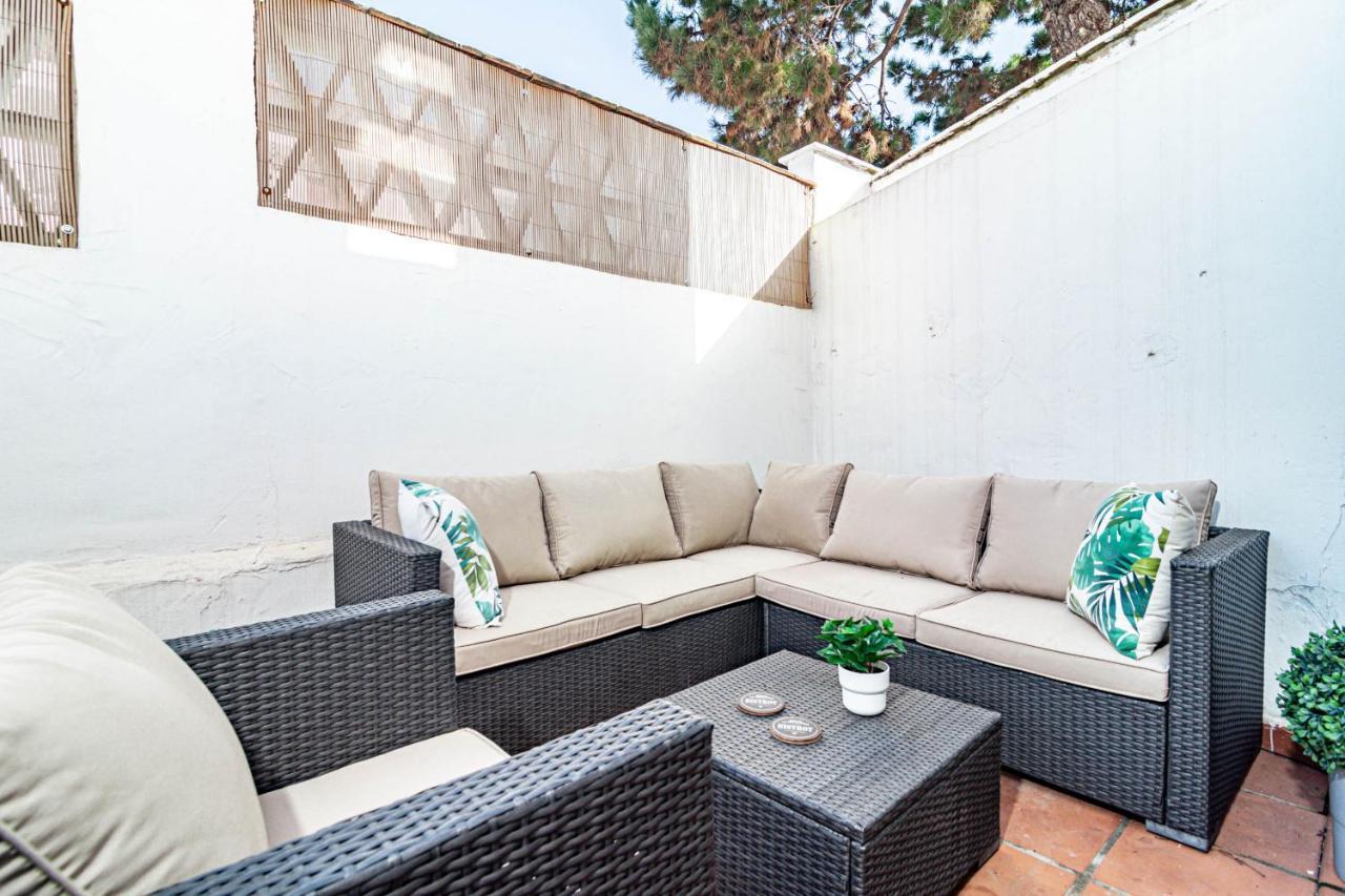 Modern 3 Bedroom In With A Heated Pool Close To Puerto Banus *